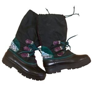 Black and Green Sorel Winter Boots